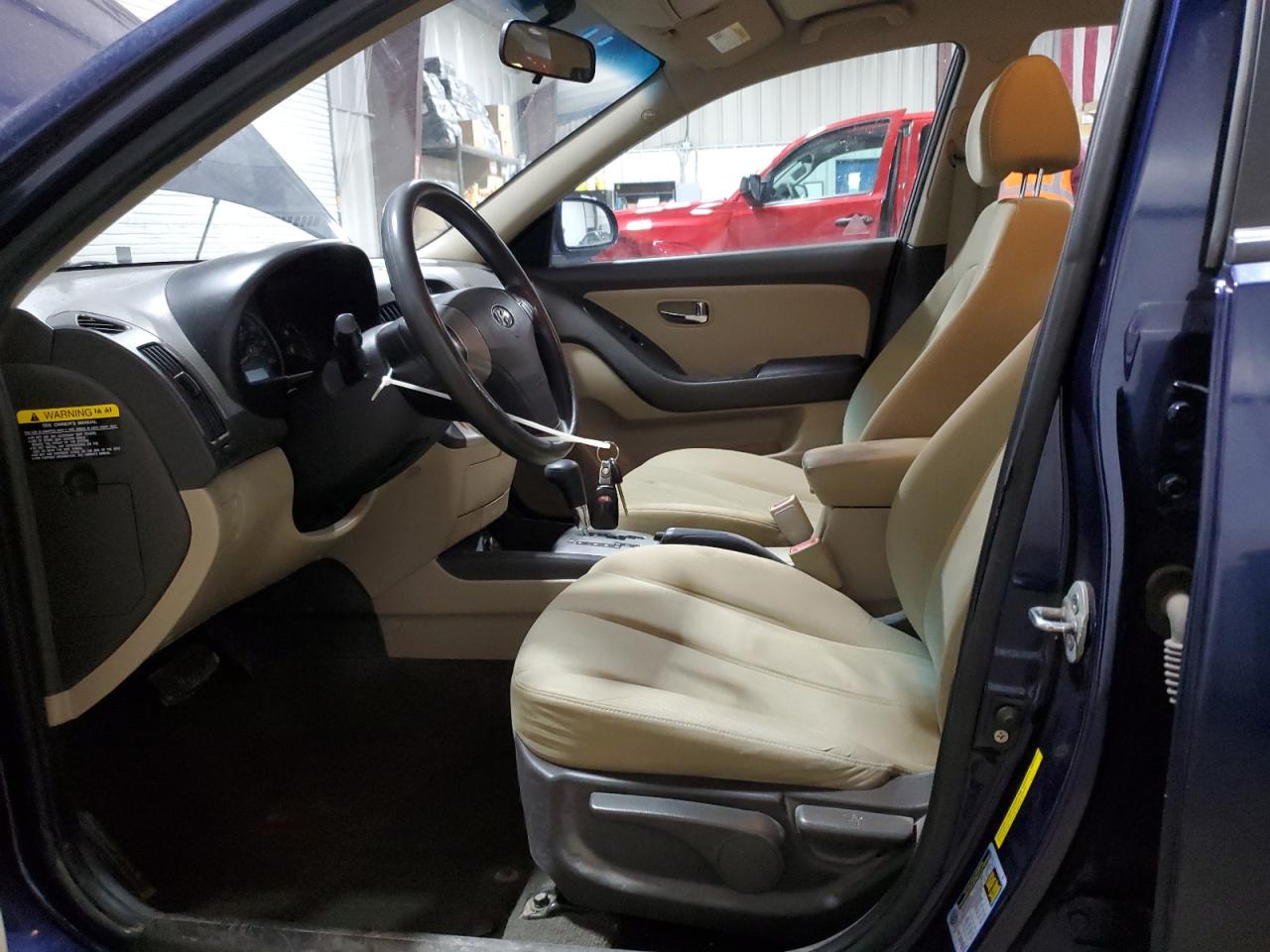 2010 Hyundai Elantra - Image 7