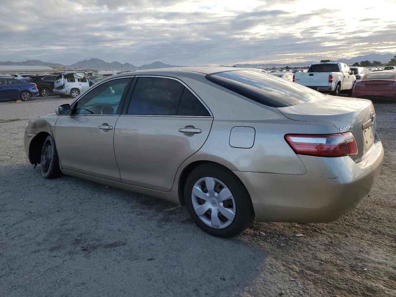 2007 Toyota Camry - Image 2