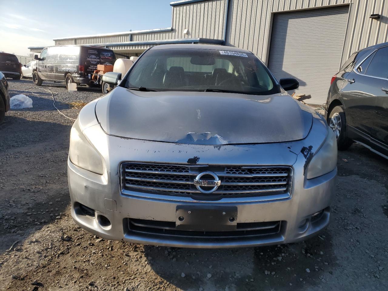 2009 Nissan Maxima - Image 5