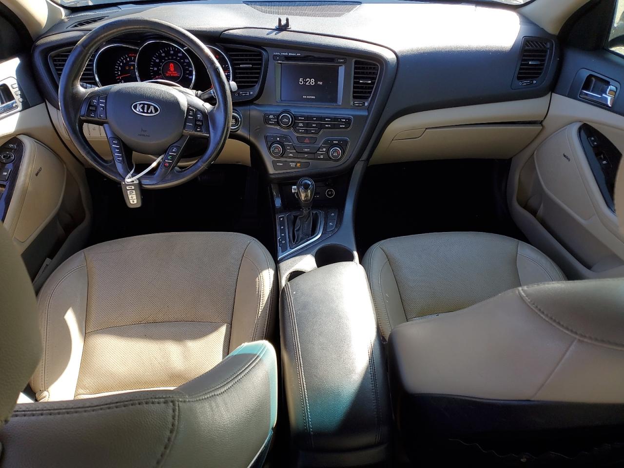 2012 Kia Optima - Image 8