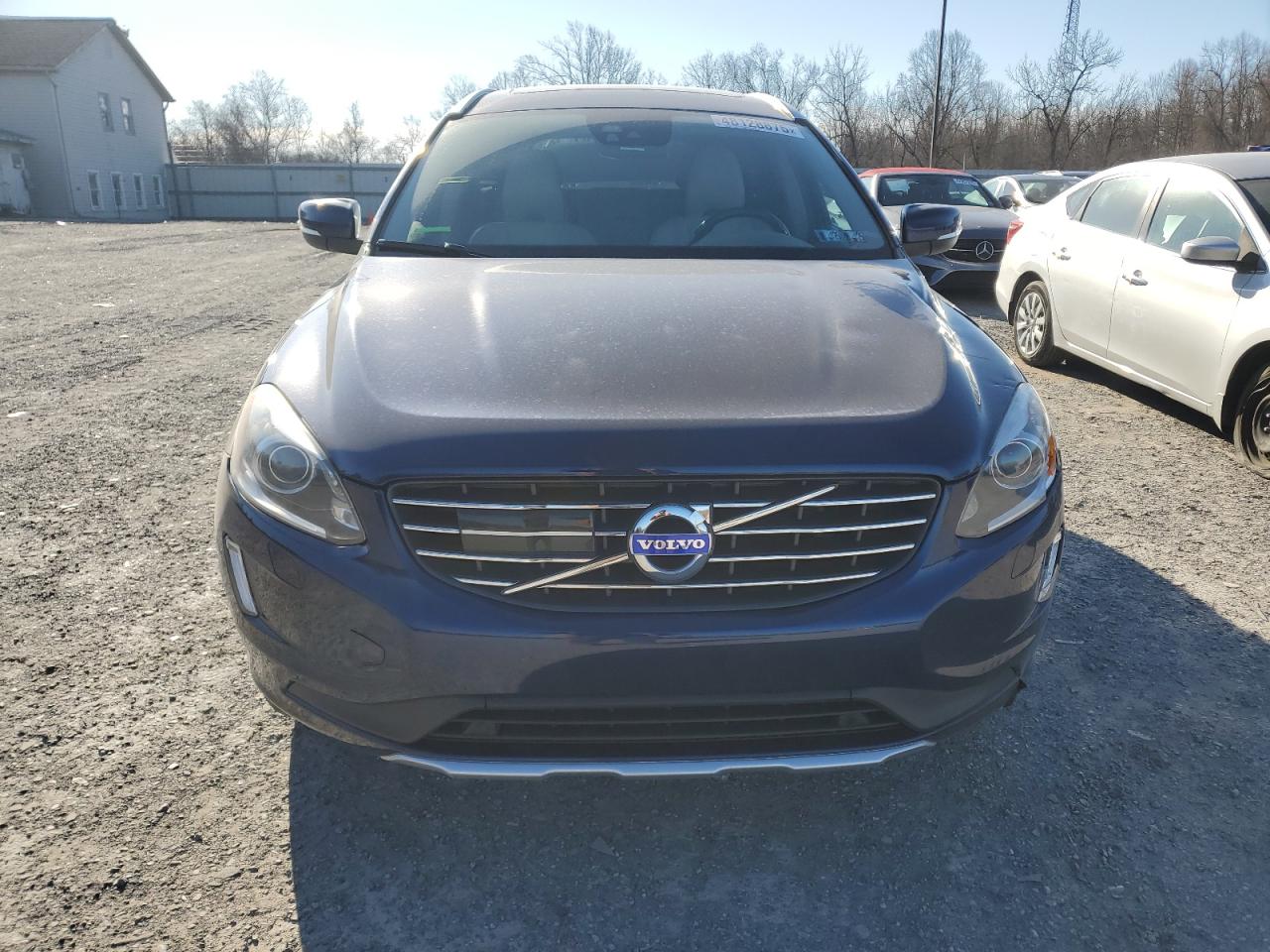 2015 Volvo XC60 - Image 5