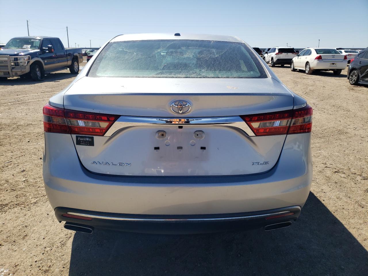2016 Toyota Avalon - Image 6
