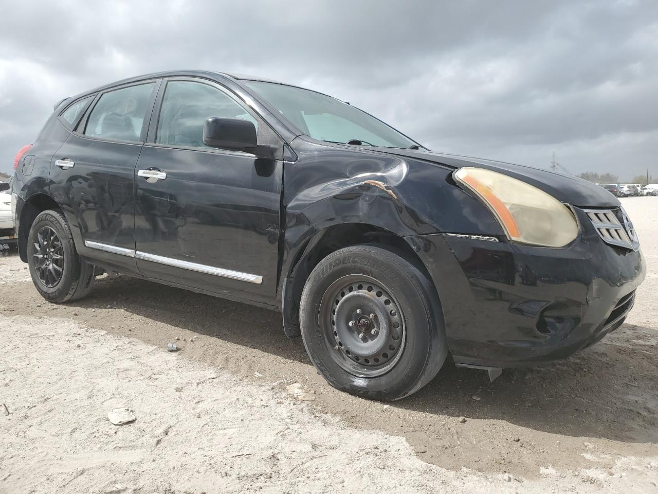 2012 Nissan Rogue - Image 4
