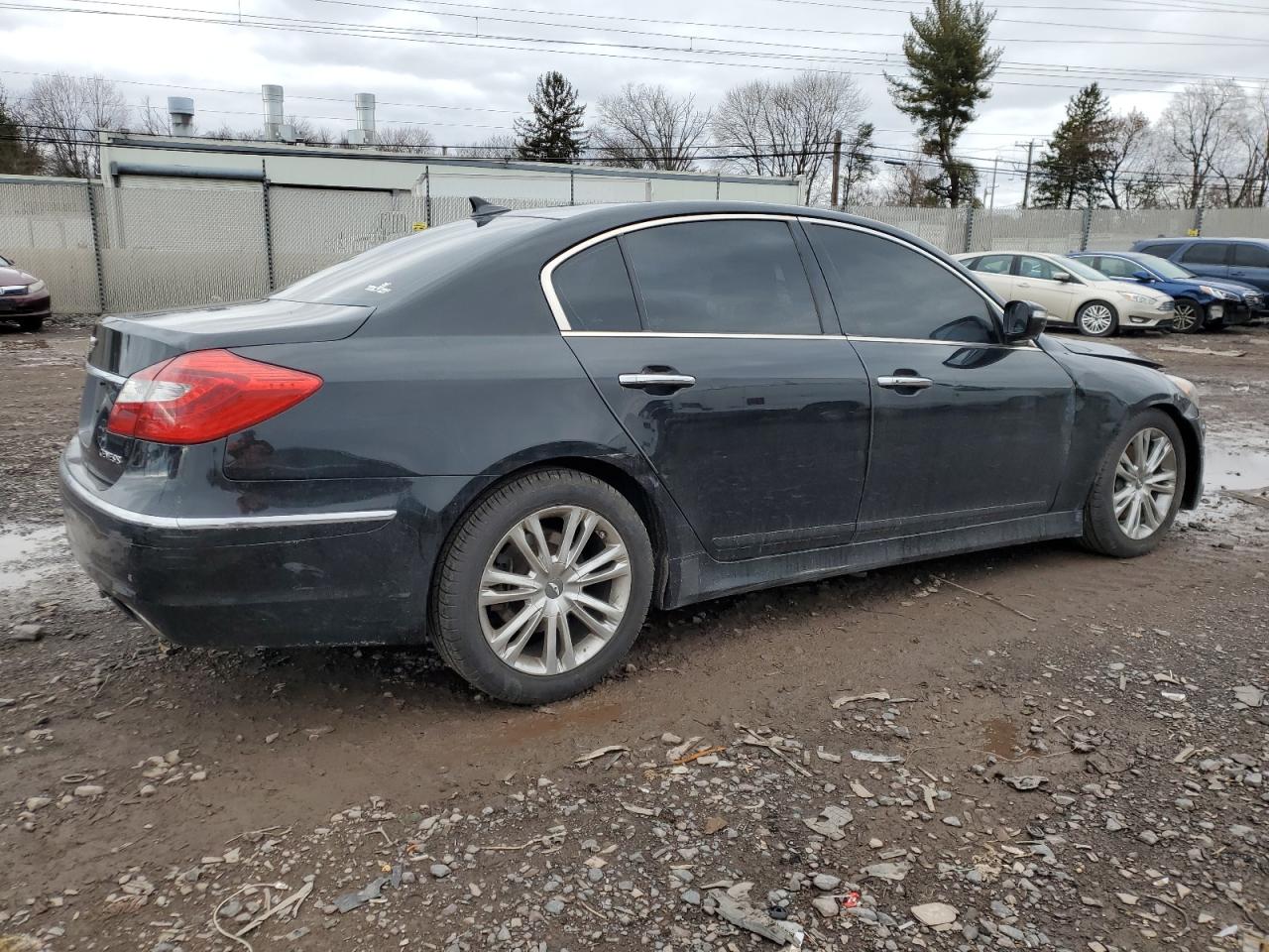 2012 Hyundai Genesis - Image 3