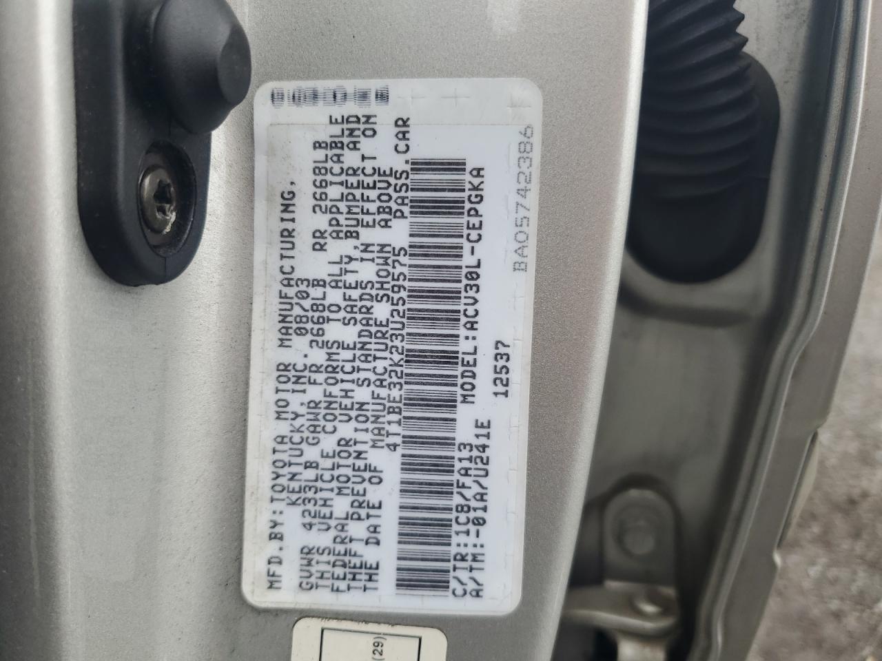 2003 Toyota Camry - Image 12