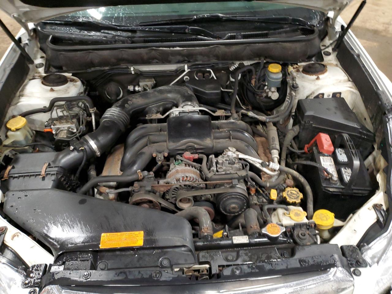 2011 Subaru Outback - Image 12
