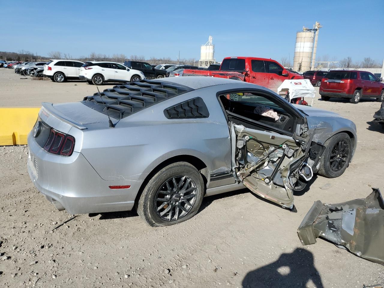 2013 Ford Mustang - Image 3