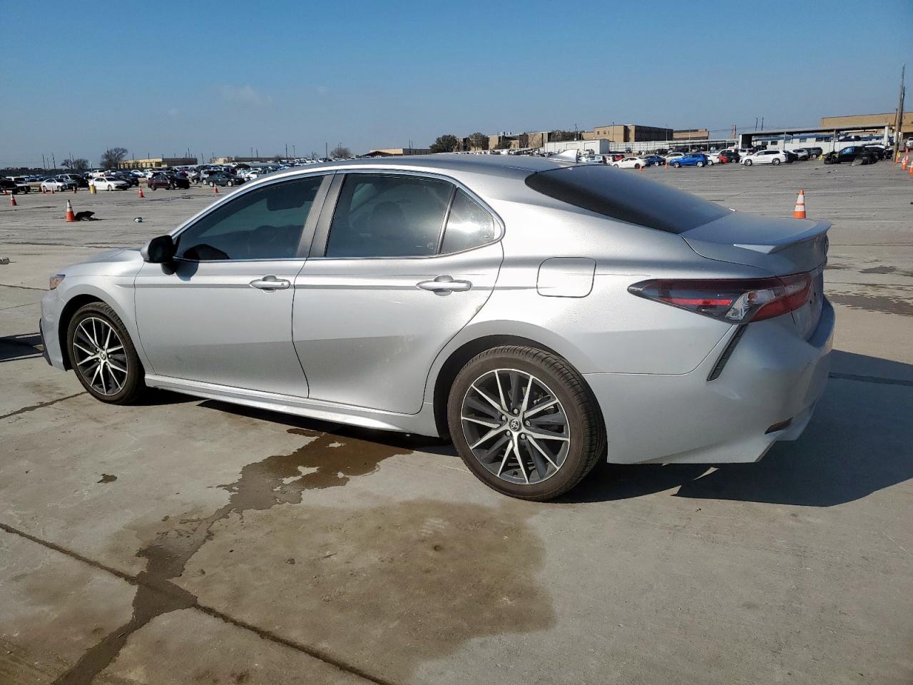 2021 Toyota Camry - Image 2