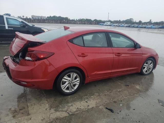  HYUNDAI ELANTRA 2019 Red