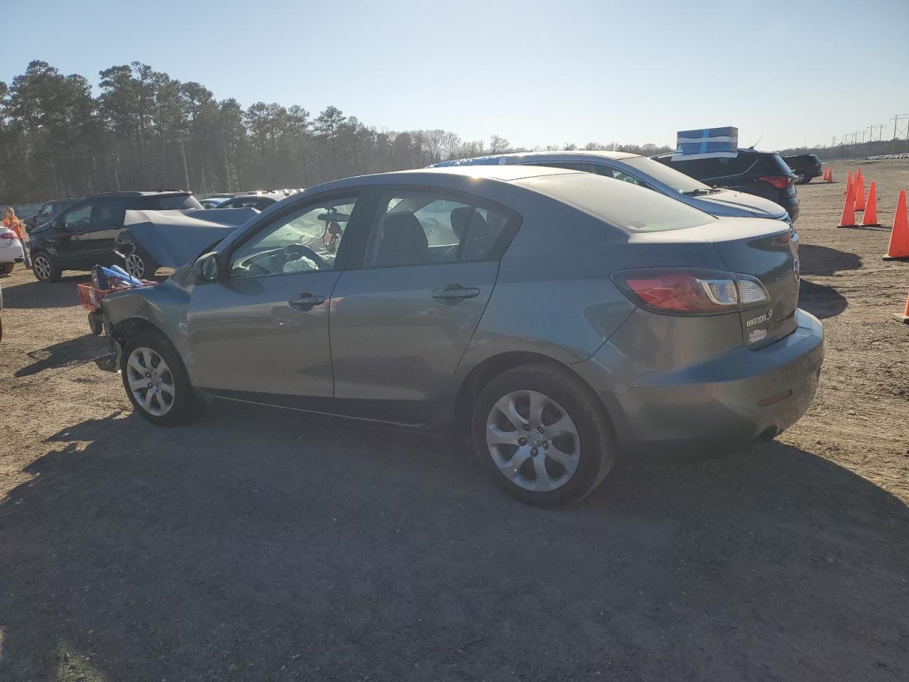 2013 Mazda 3 - Image 2