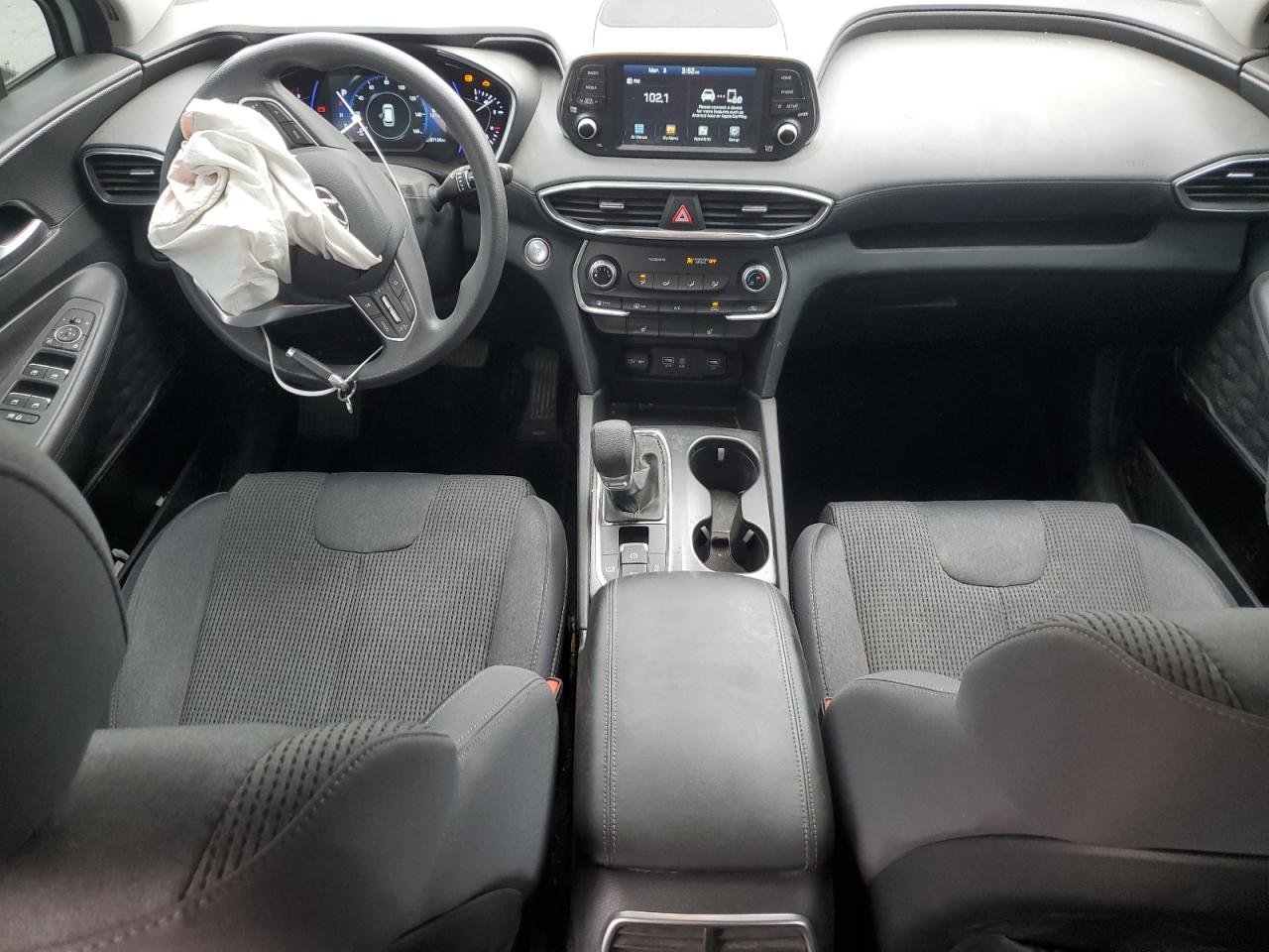 2020 Hyundai Santa Fe - Image 8