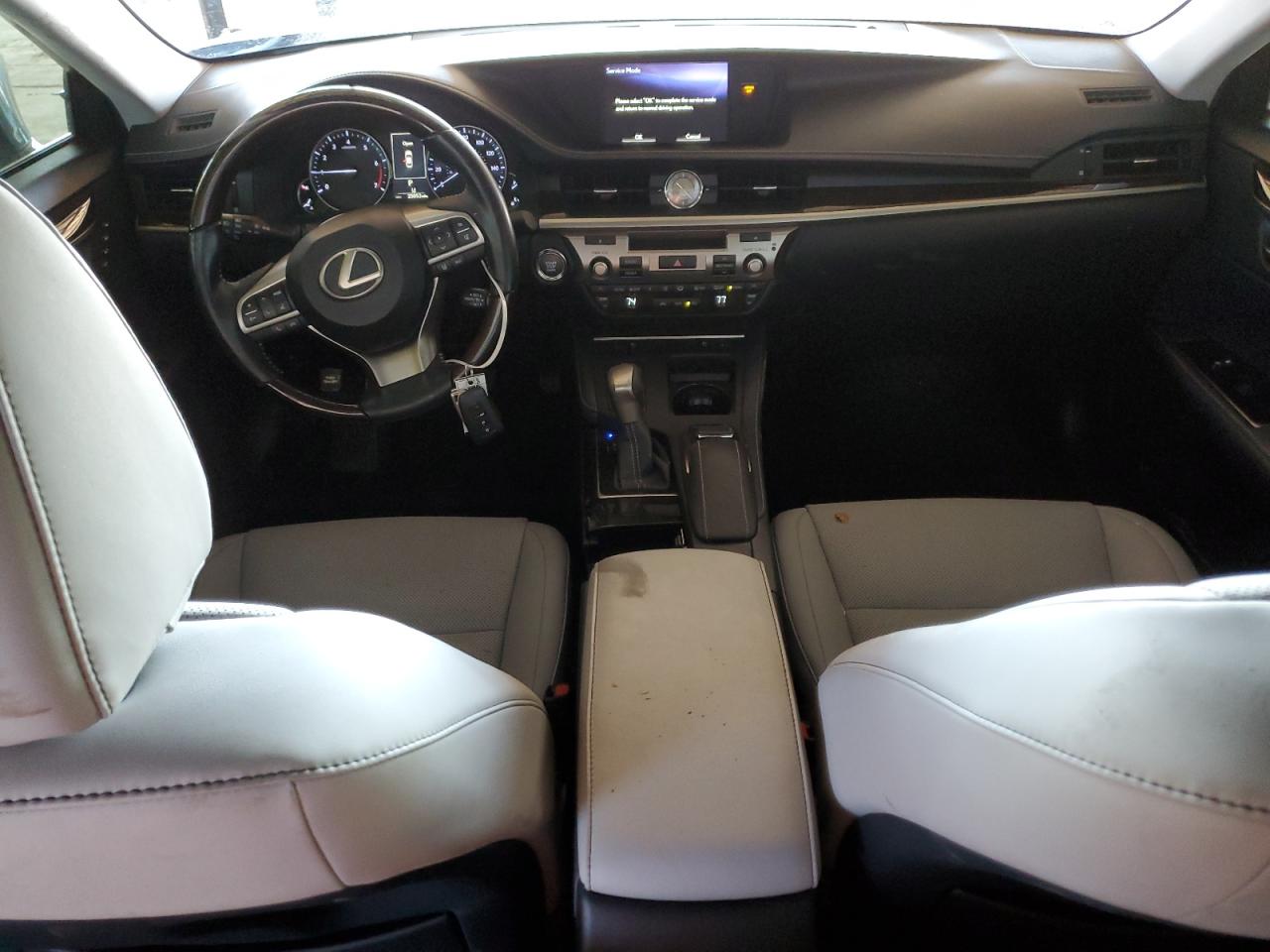 2018 Lexus ES - Image 8