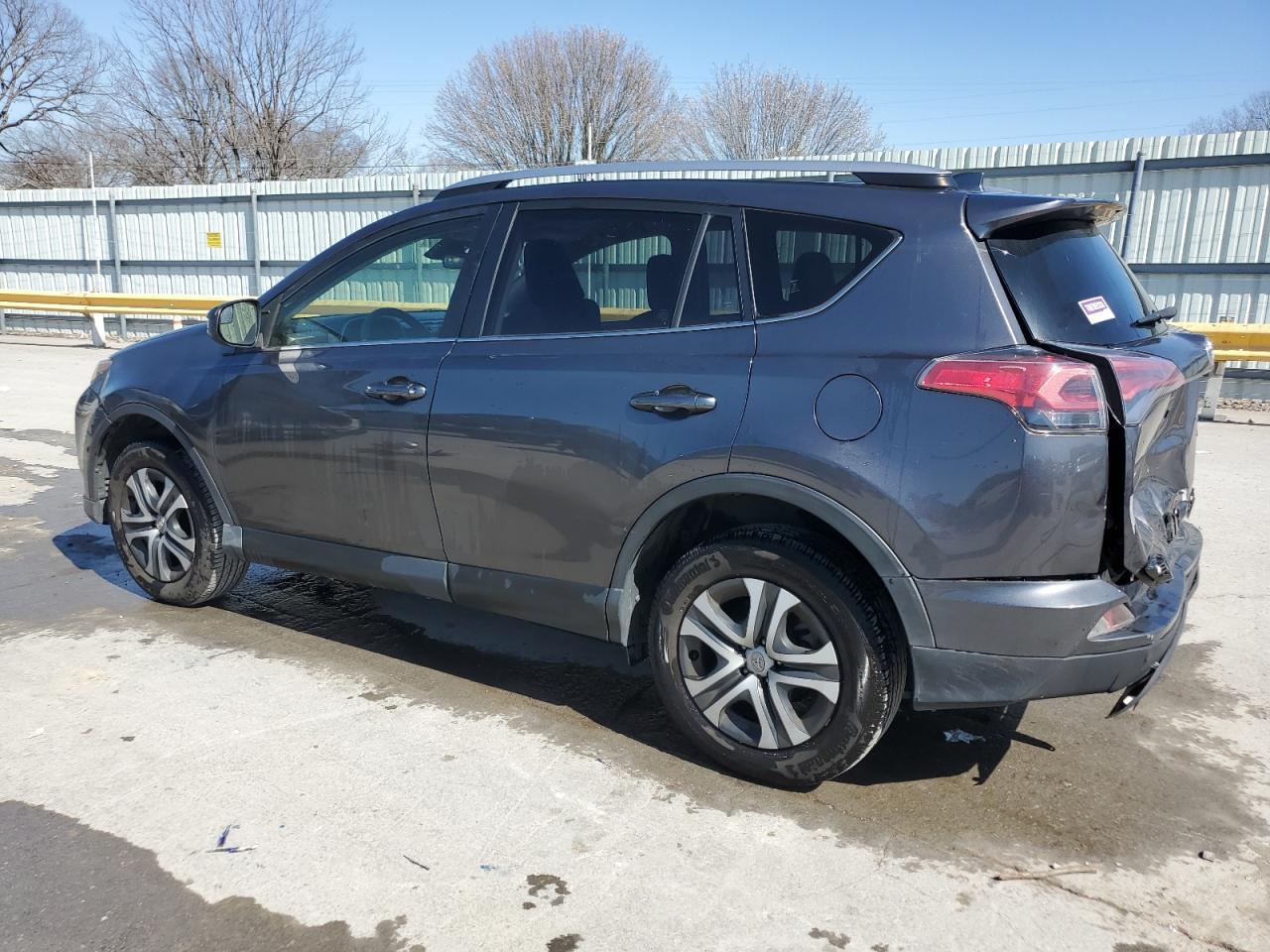 2018 Toyota RAV 4 - Image 2