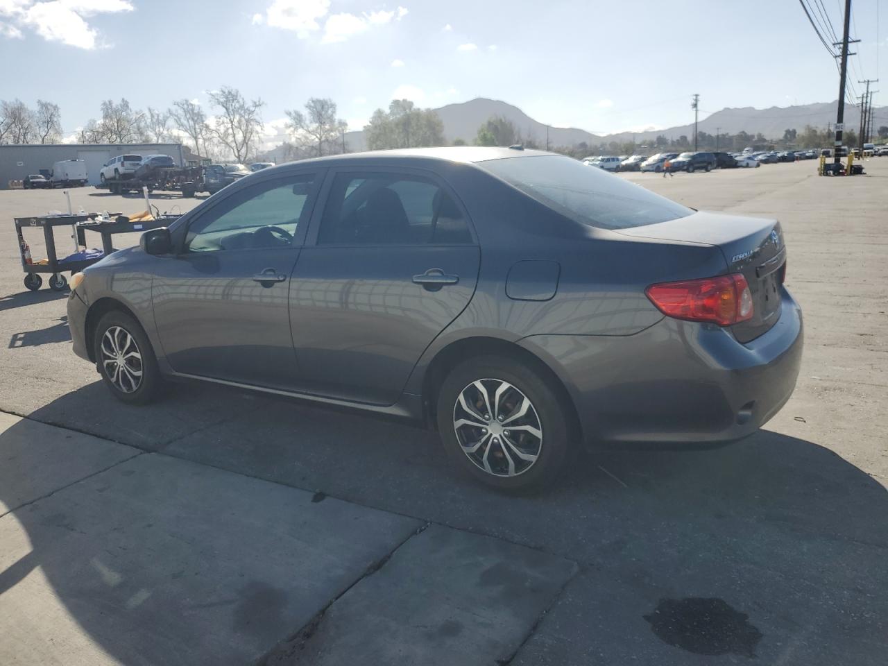 2009 Toyota Corolla - Image 2