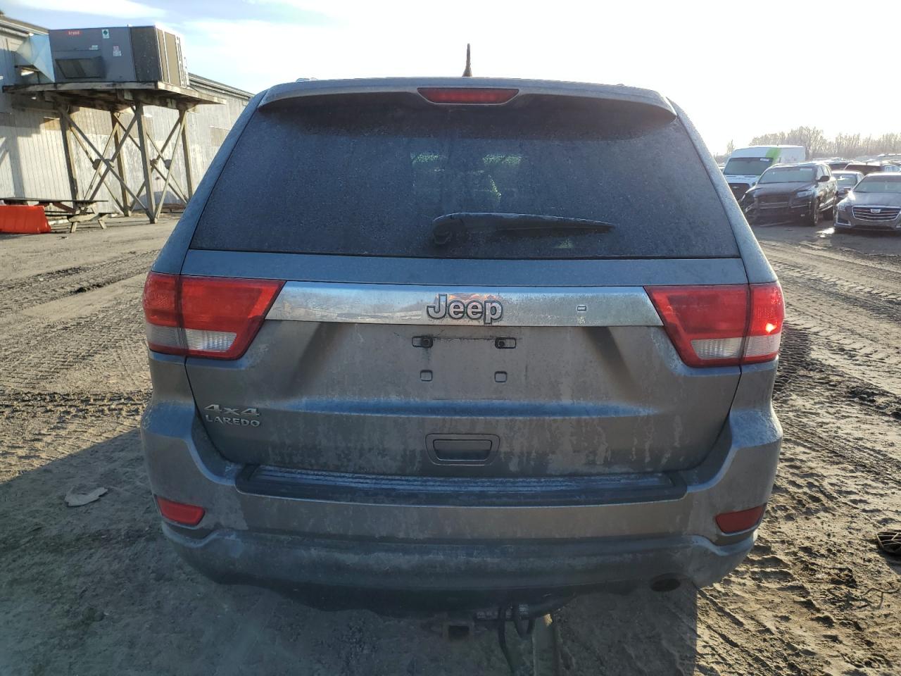 2012 Jeep Grand Cherokee - Image 6