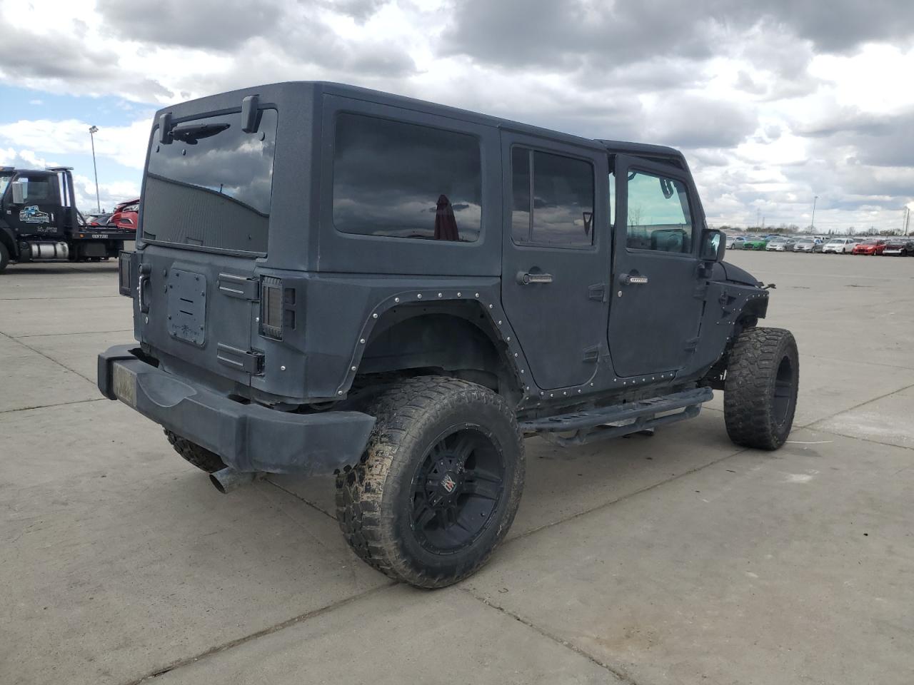 2015 Jeep Wrangler - Image 3