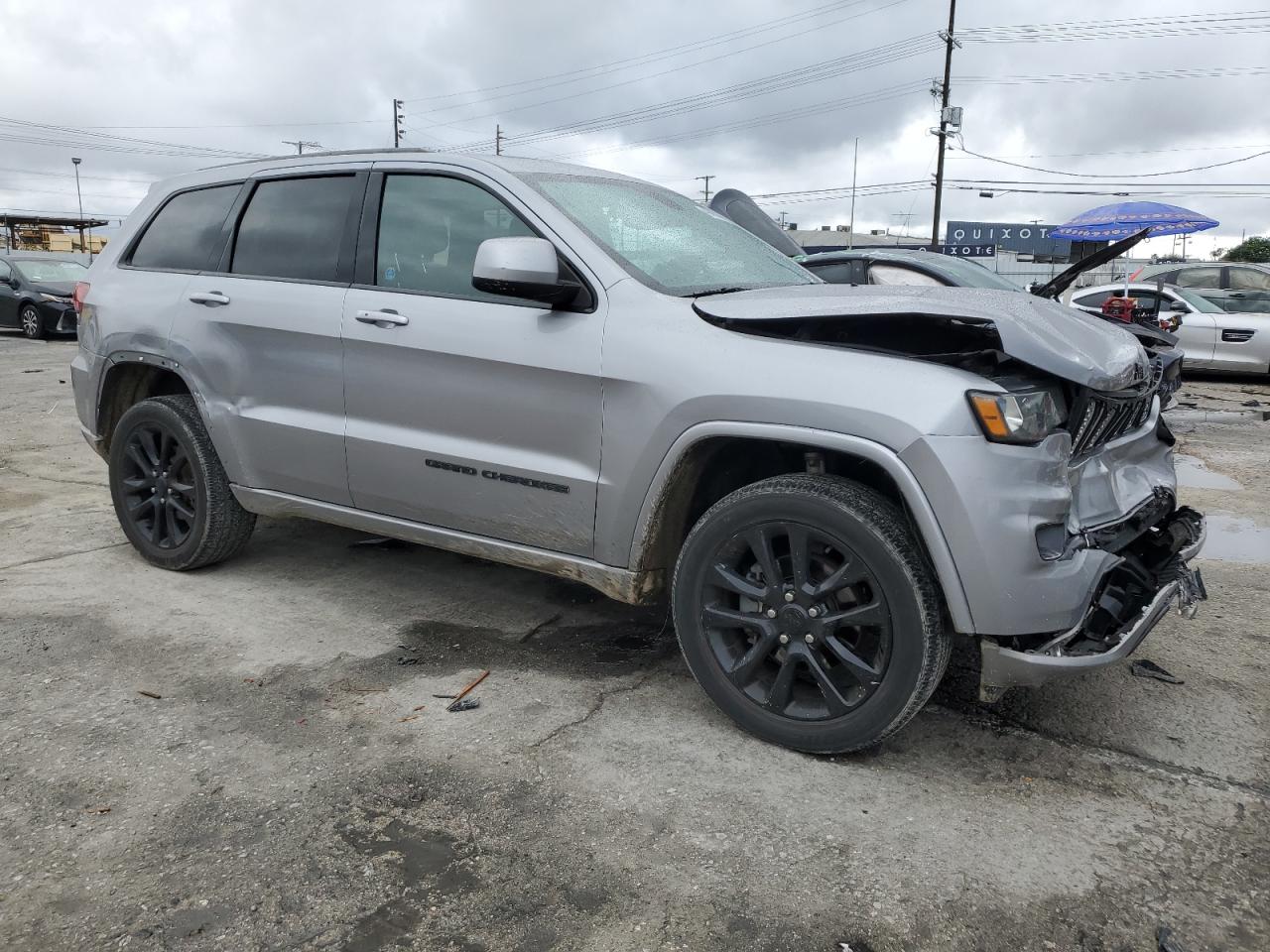 2020 Jeep Grand Cherokee - Image 4