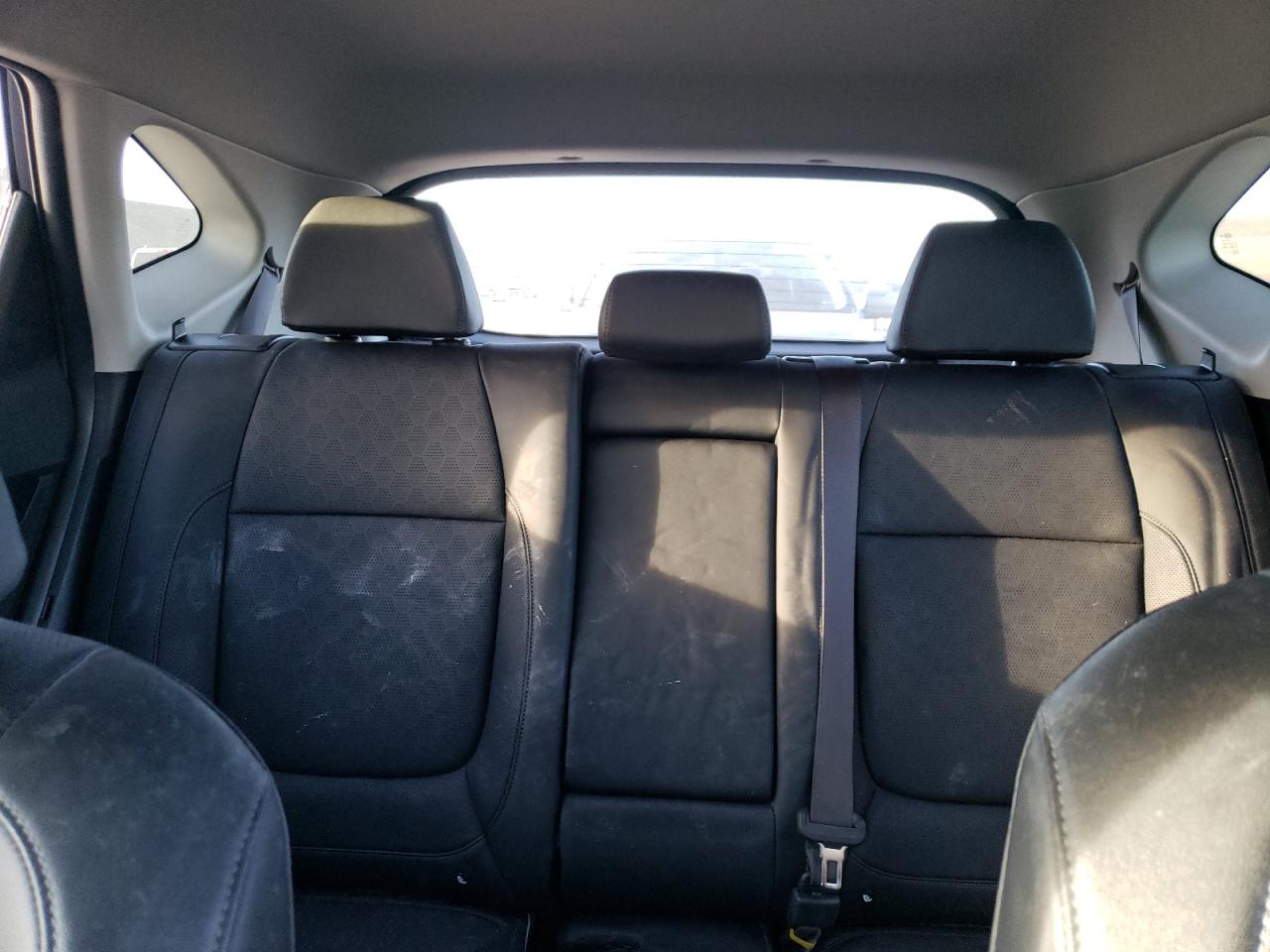 2021 Kia Seltos - Image 10