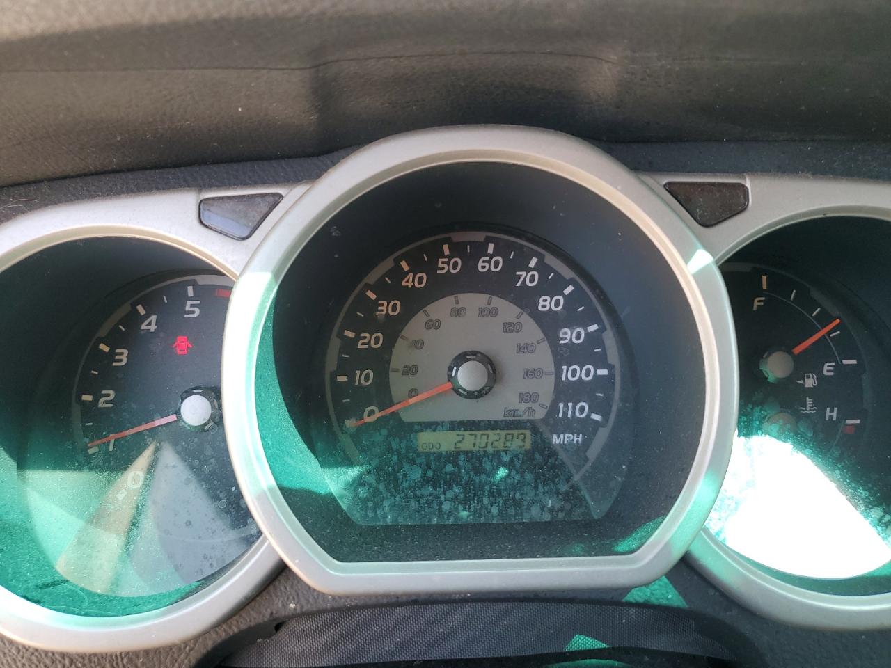 2004 Toyota 4Runner - Image 9