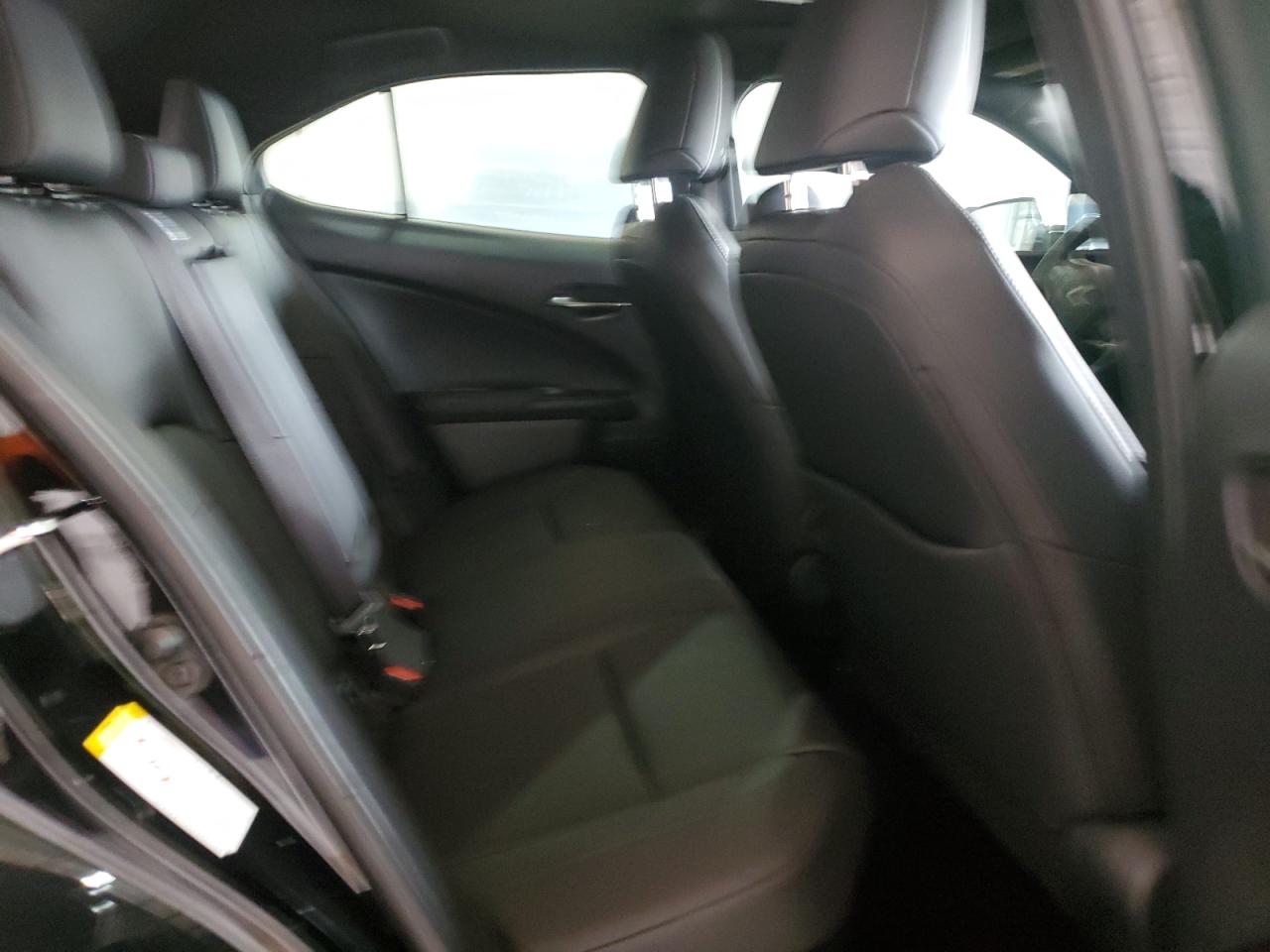 2019 Lexus UX - Image 10