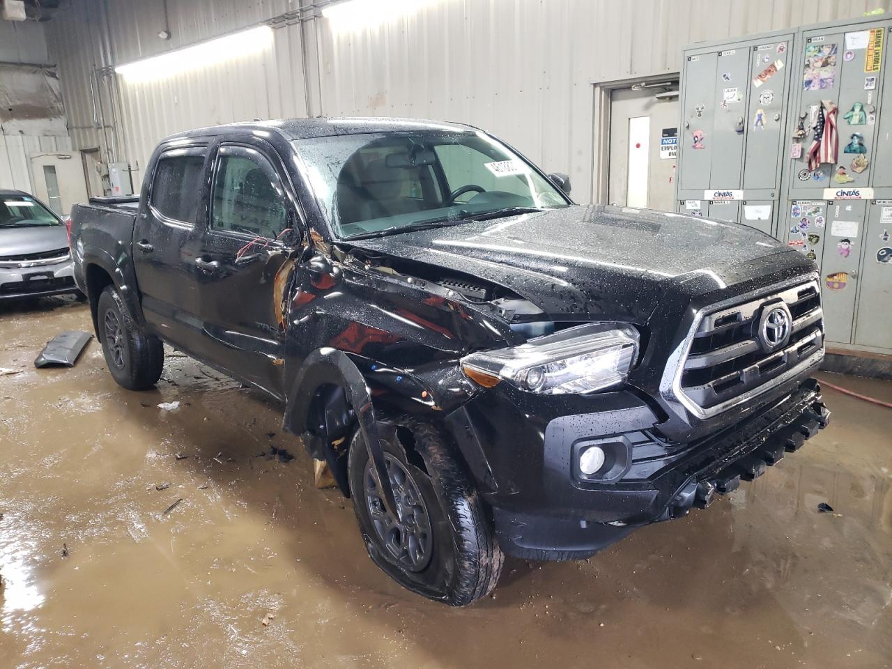 2017 Toyota Tacoma - Image 4