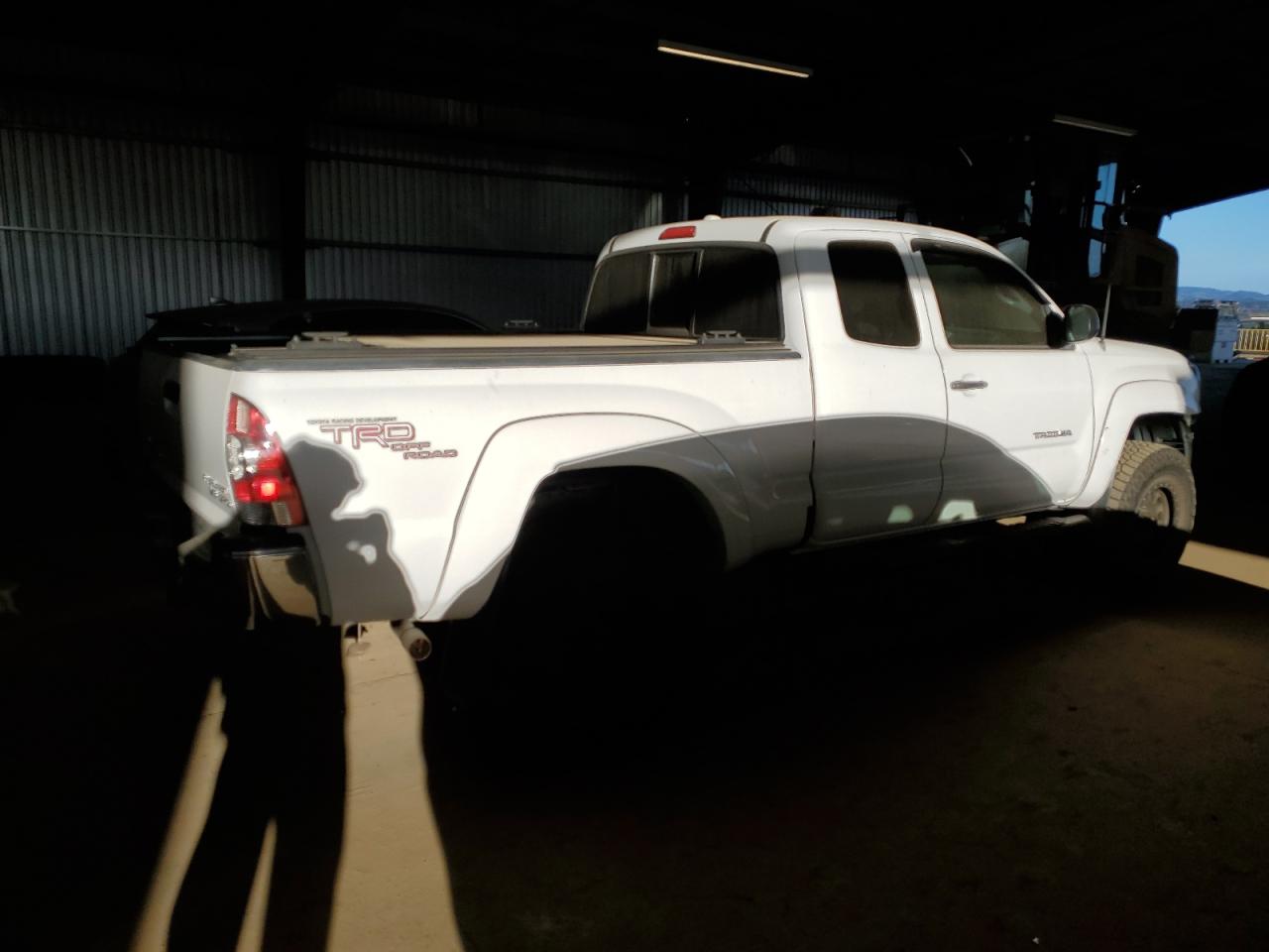 2009 Toyota Tacoma - Image 3