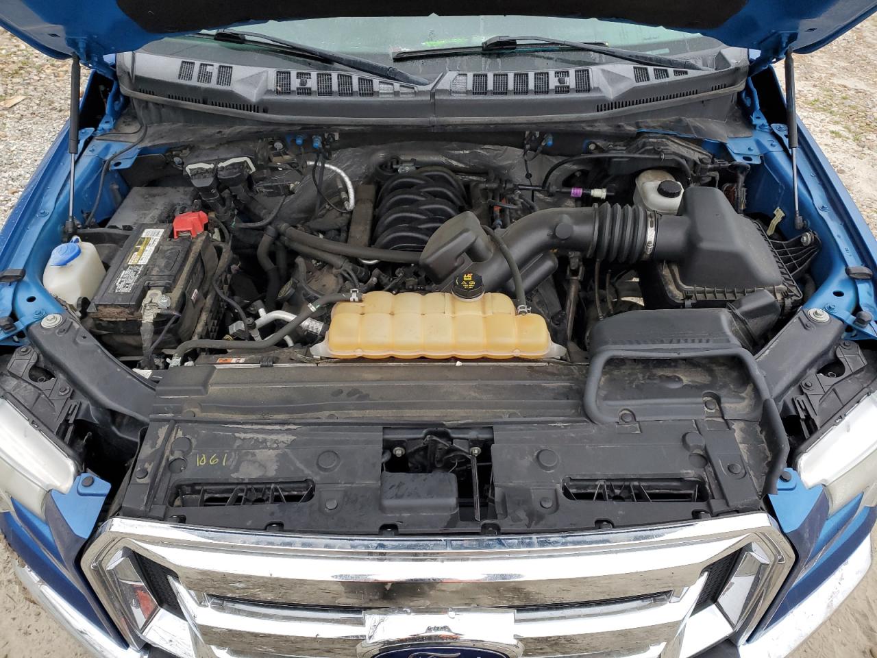 2016 Ford F-150 - Image 12