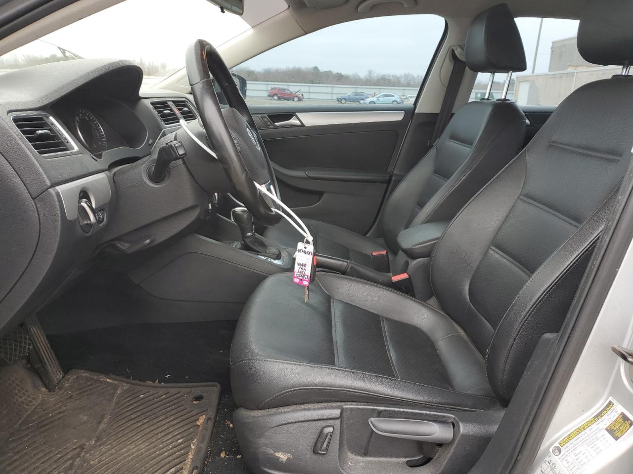 2014 Volkswagen Jetta - Image 7