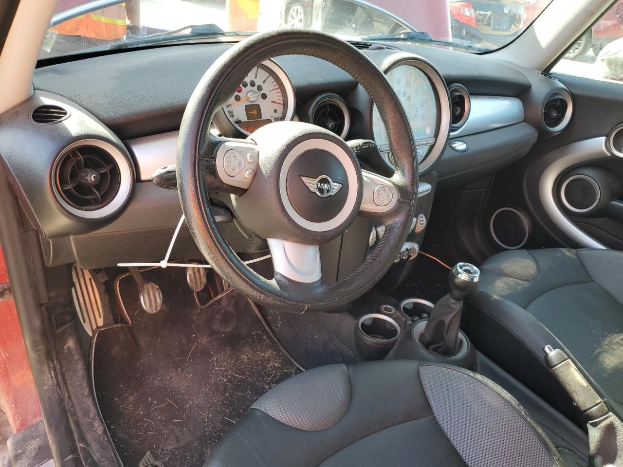 2009 MINI Cooper - Image 8