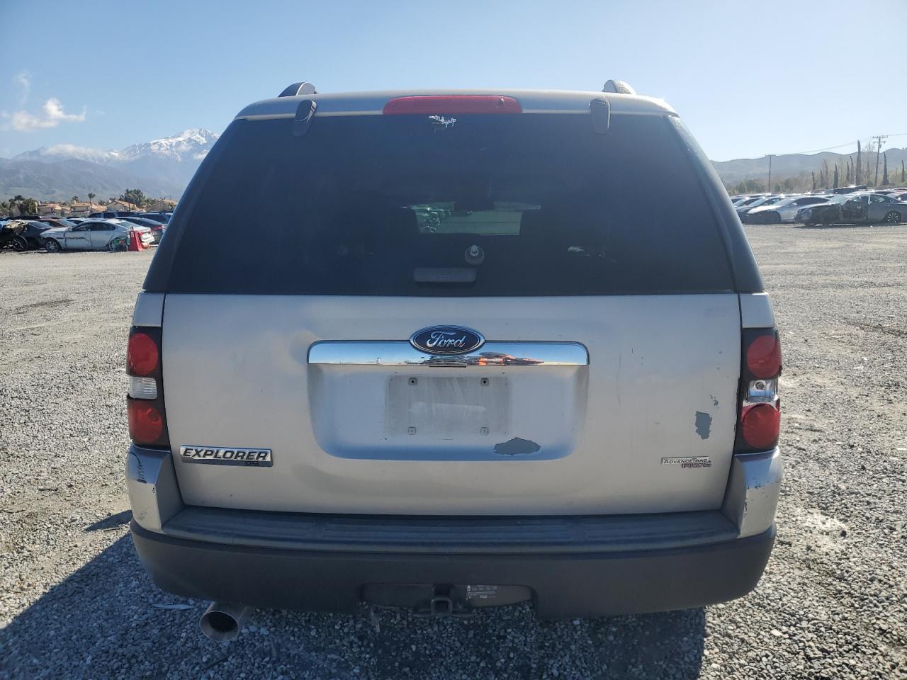 2007 Ford Explorer - Image 6