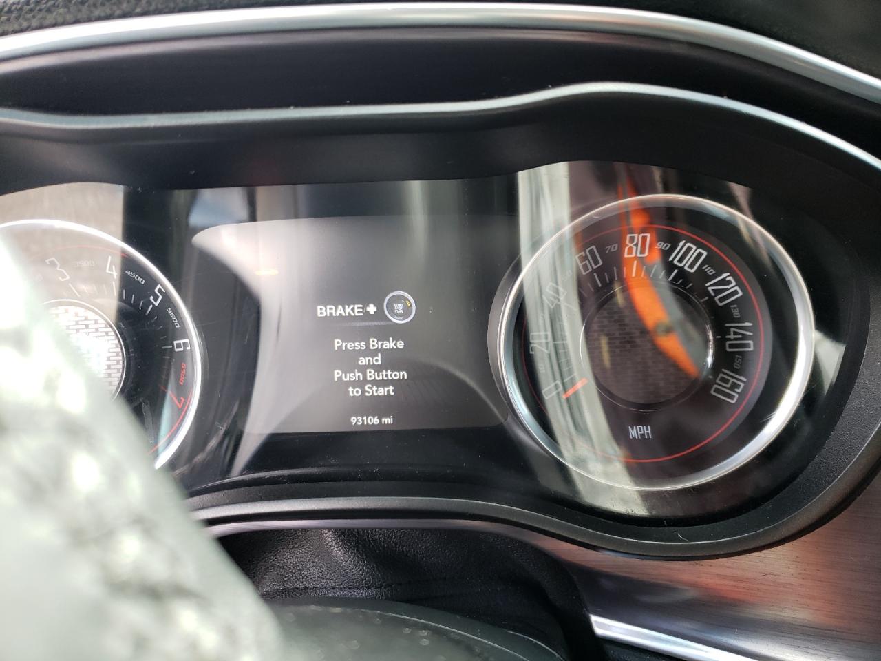 2018 Dodge Challenger - Image 9