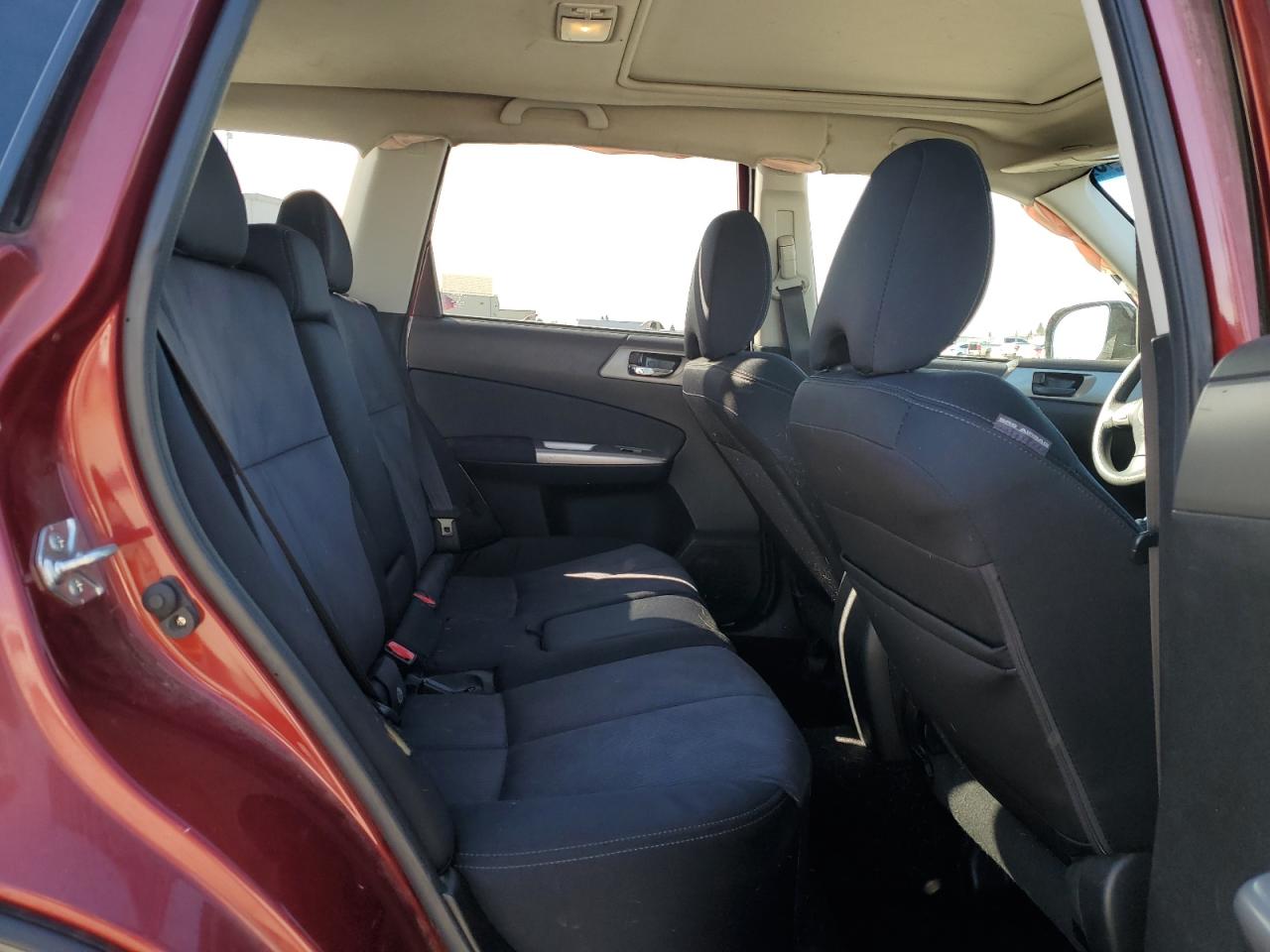 2009 Subaru Forester - Image 12