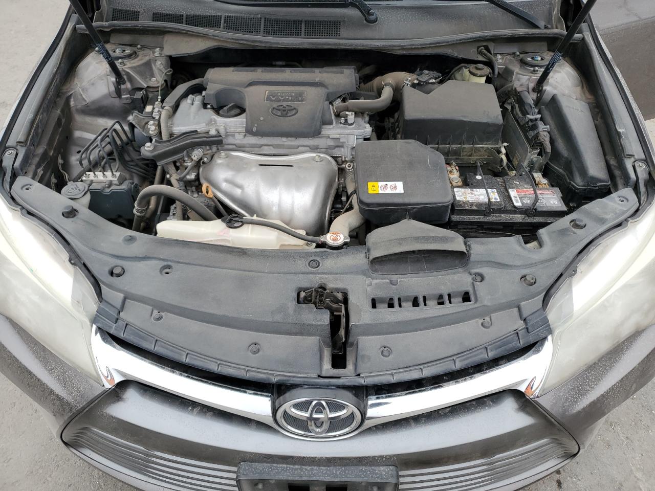 2017 Toyota Camry - Image 11