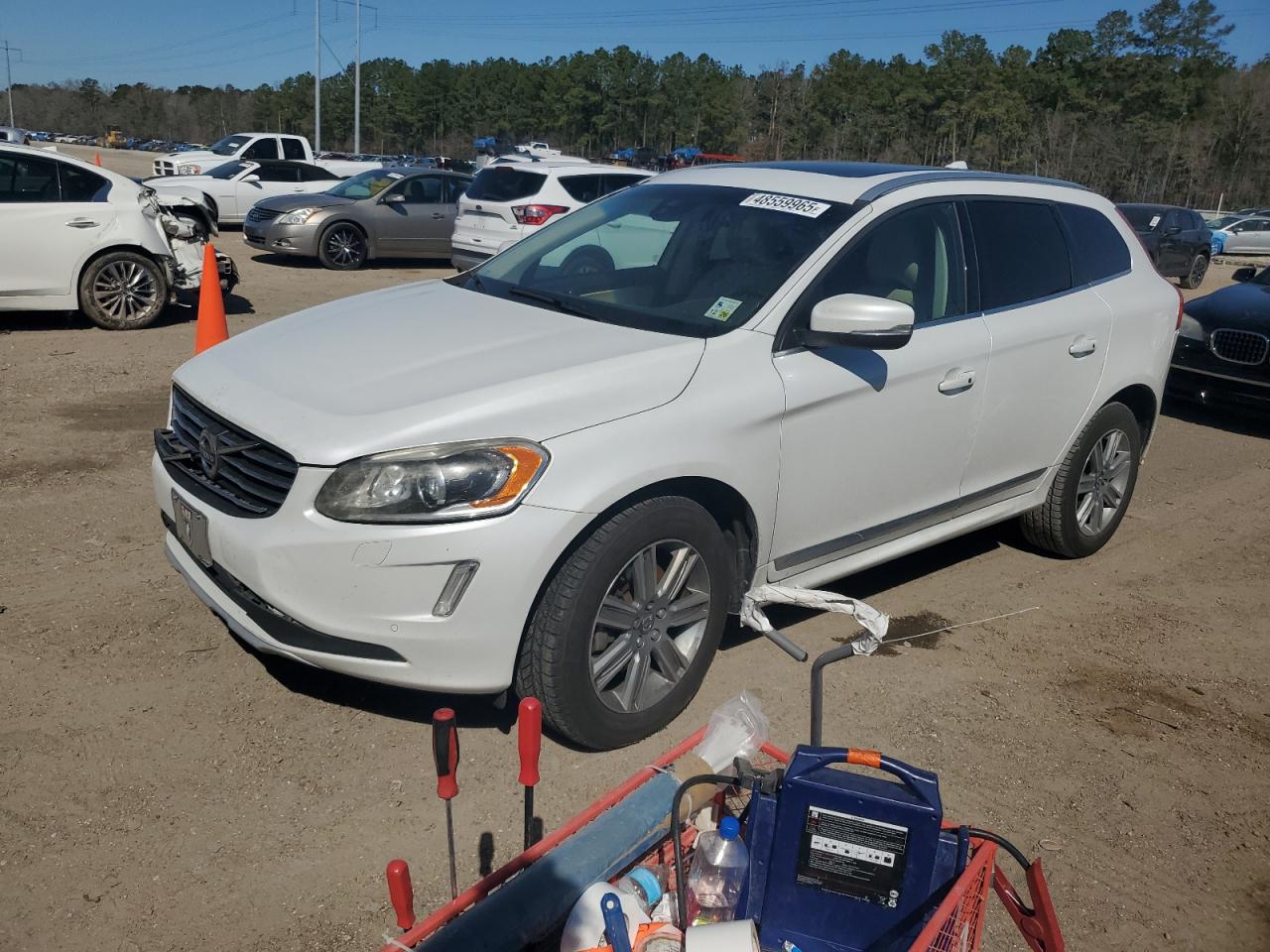 2017 Volvo XC60 - Image 1