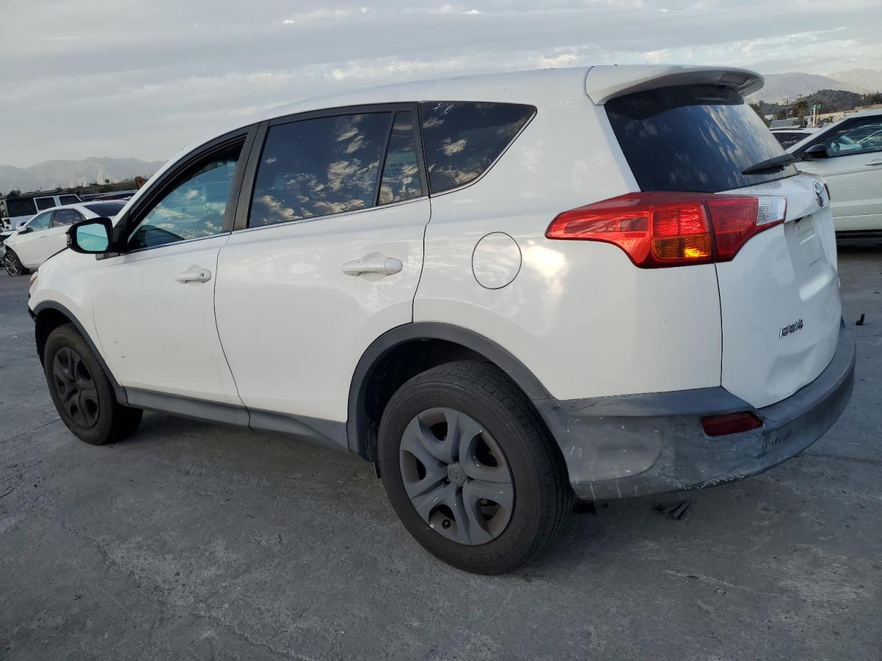 2014 Toyota RAV 4 - Image 2