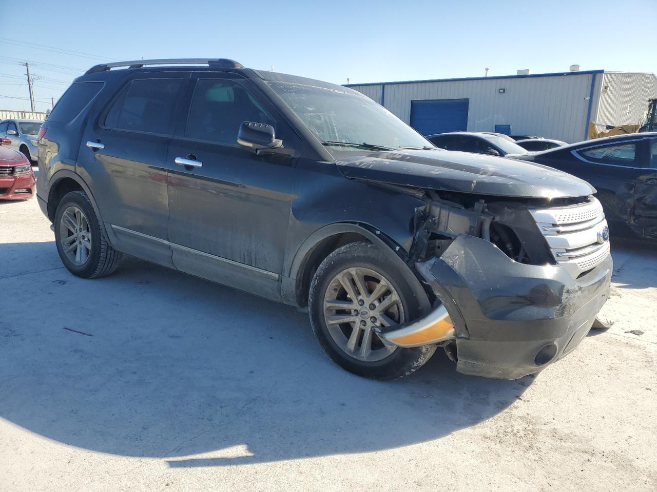 2011 Ford Explorer - Image 4