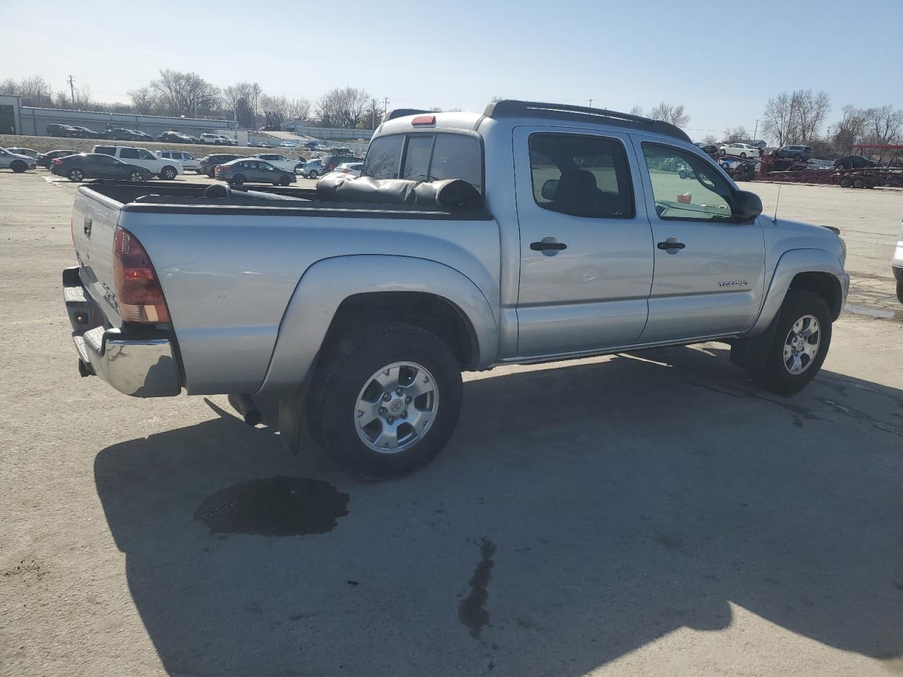 2005 Toyota Tacoma - Image 3