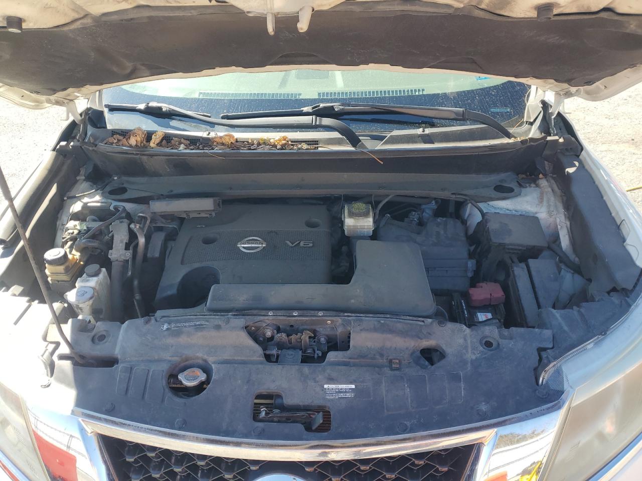 2014 Nissan Pathfinder - Image 12