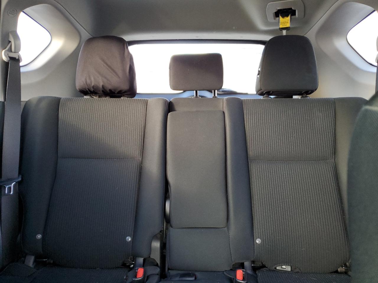 2018 Toyota RAV 4 - Image 10