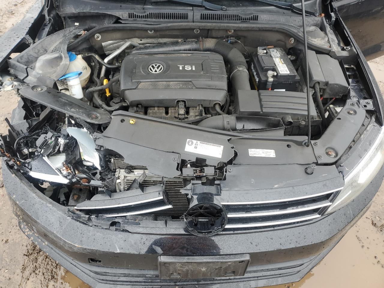 2016 Volkswagen Jetta - Image 12