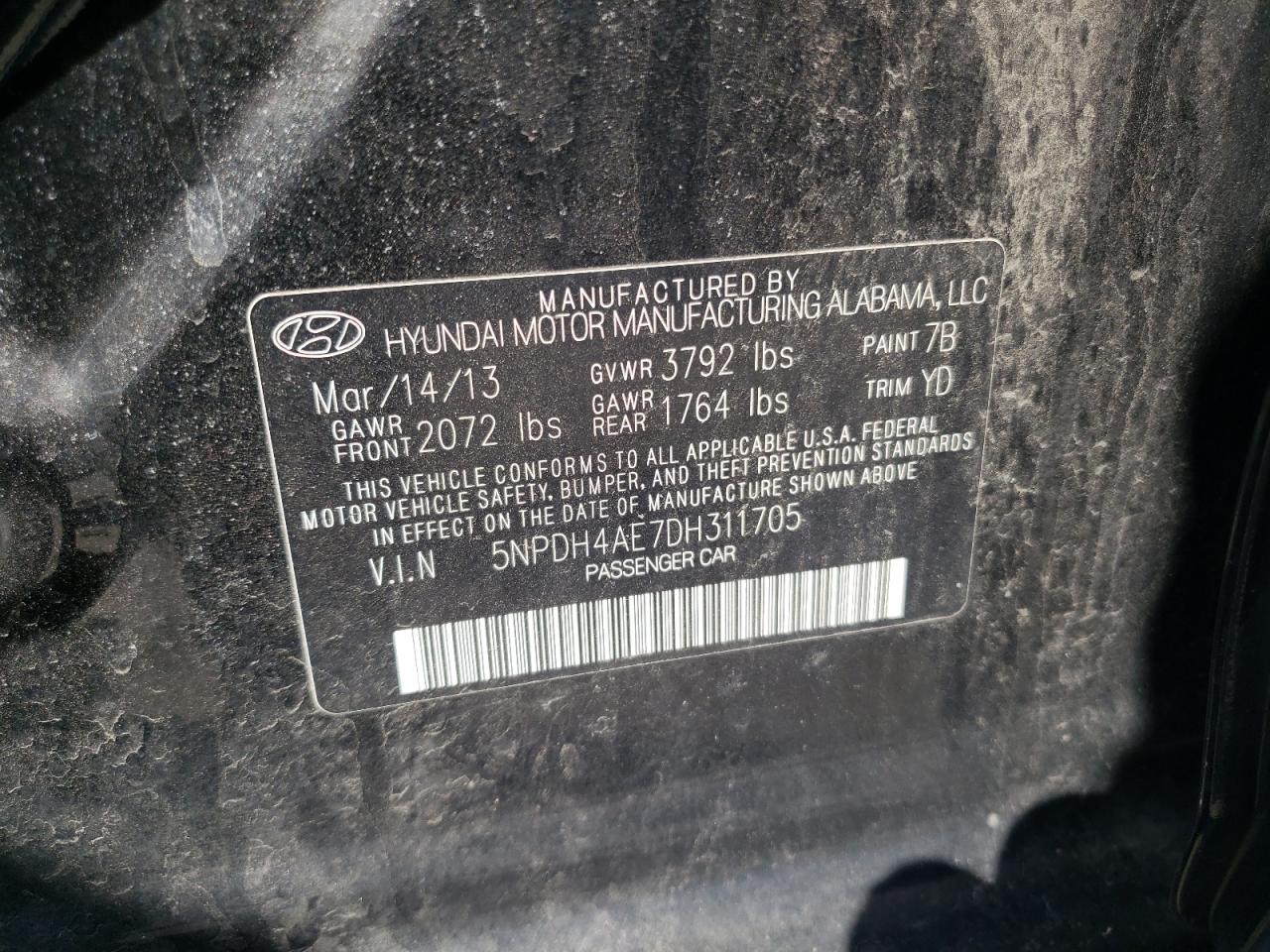 2013 Hyundai Elantra - Image 12