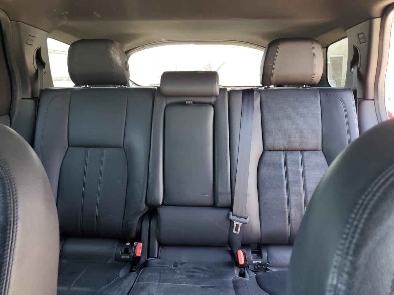 2016 Land Rover Discovery - Image 10