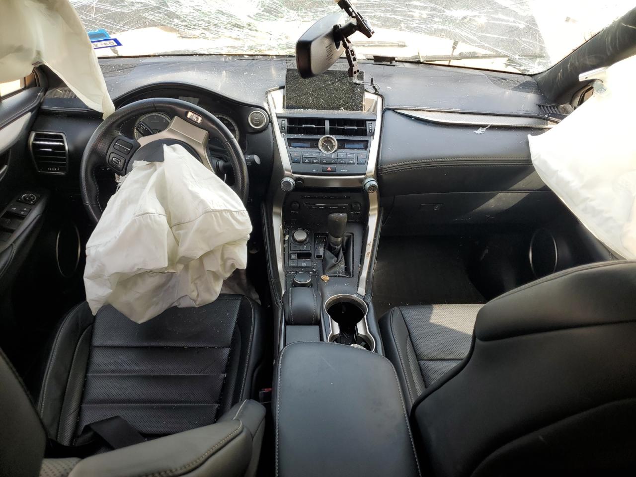 2017 Lexus NX - Image 8