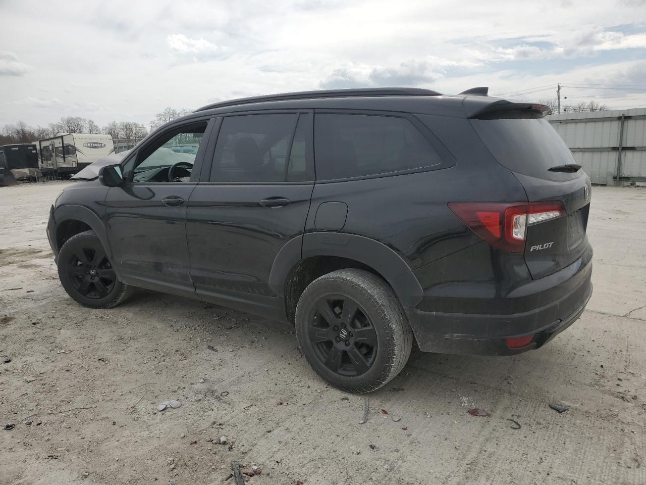 2022 Honda Pilot - Image 2