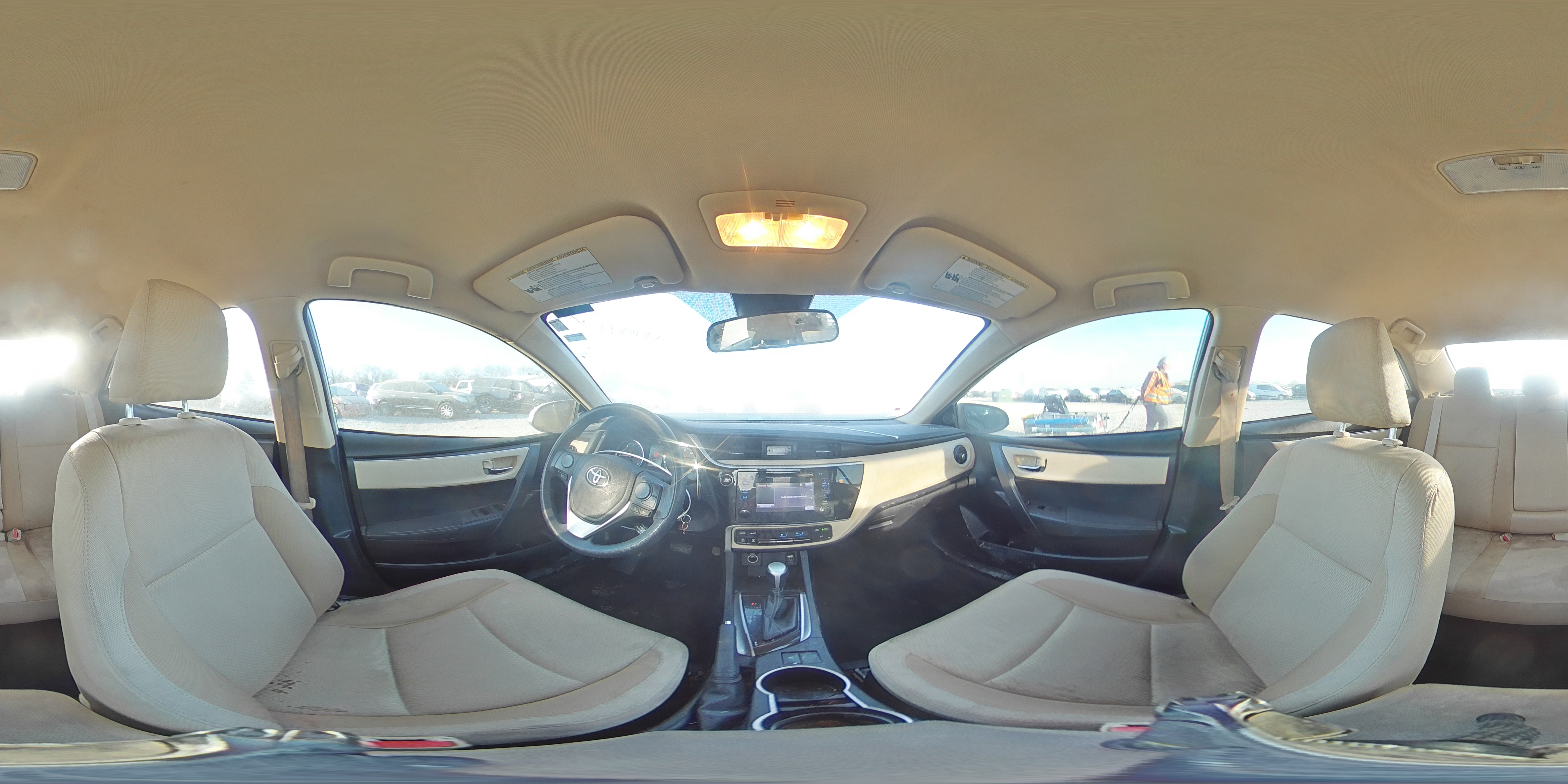 2018 Toyota Corolla - Image 12