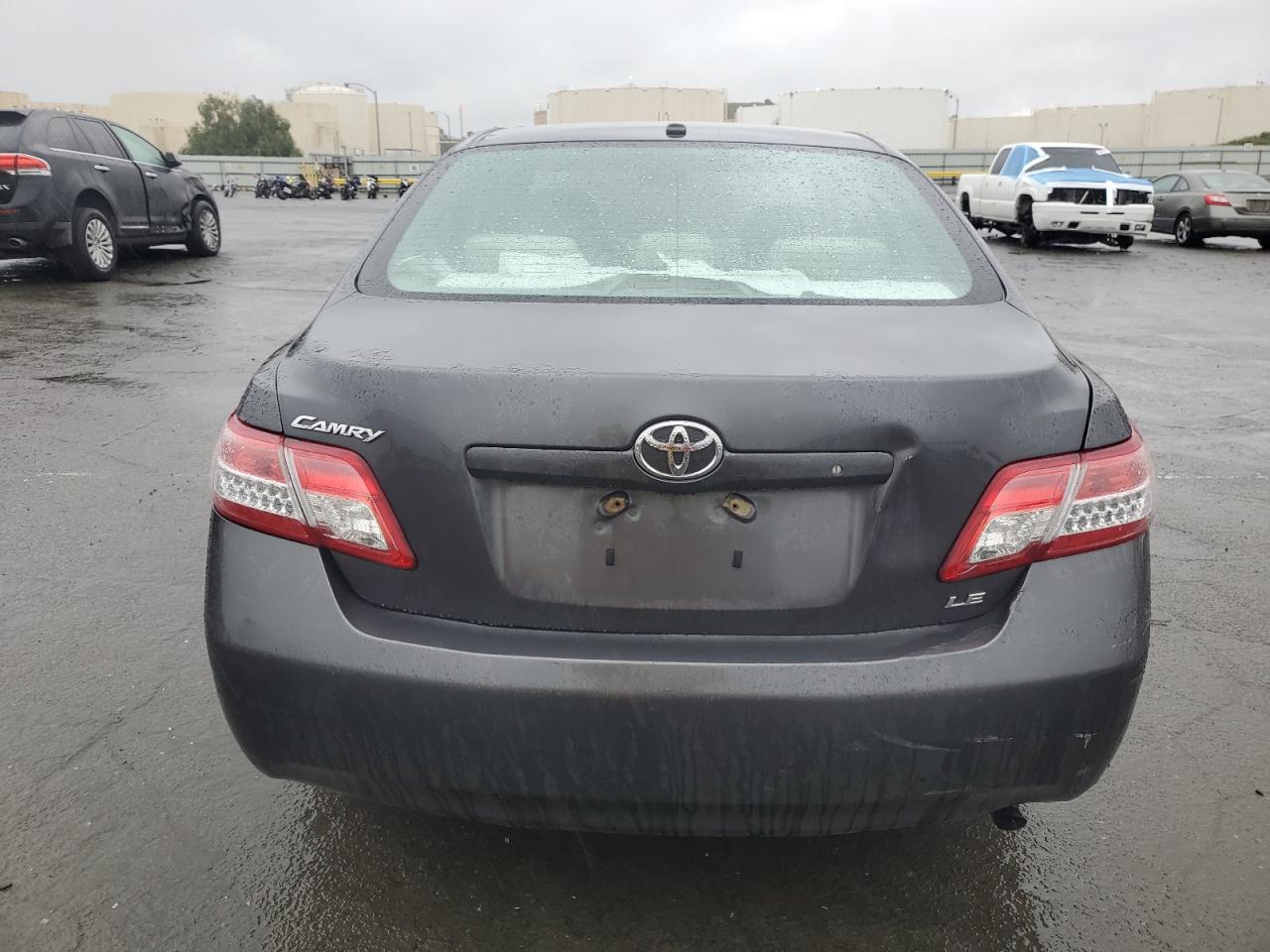 2010 Toyota Camry - Image 6