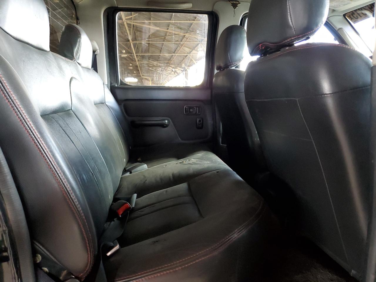 2003 Nissan Navara (Frontier) - Image 10