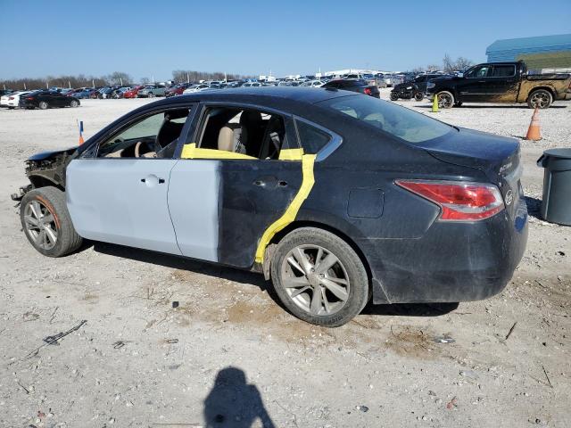  NISSAN ALTIMA 2015 Черен