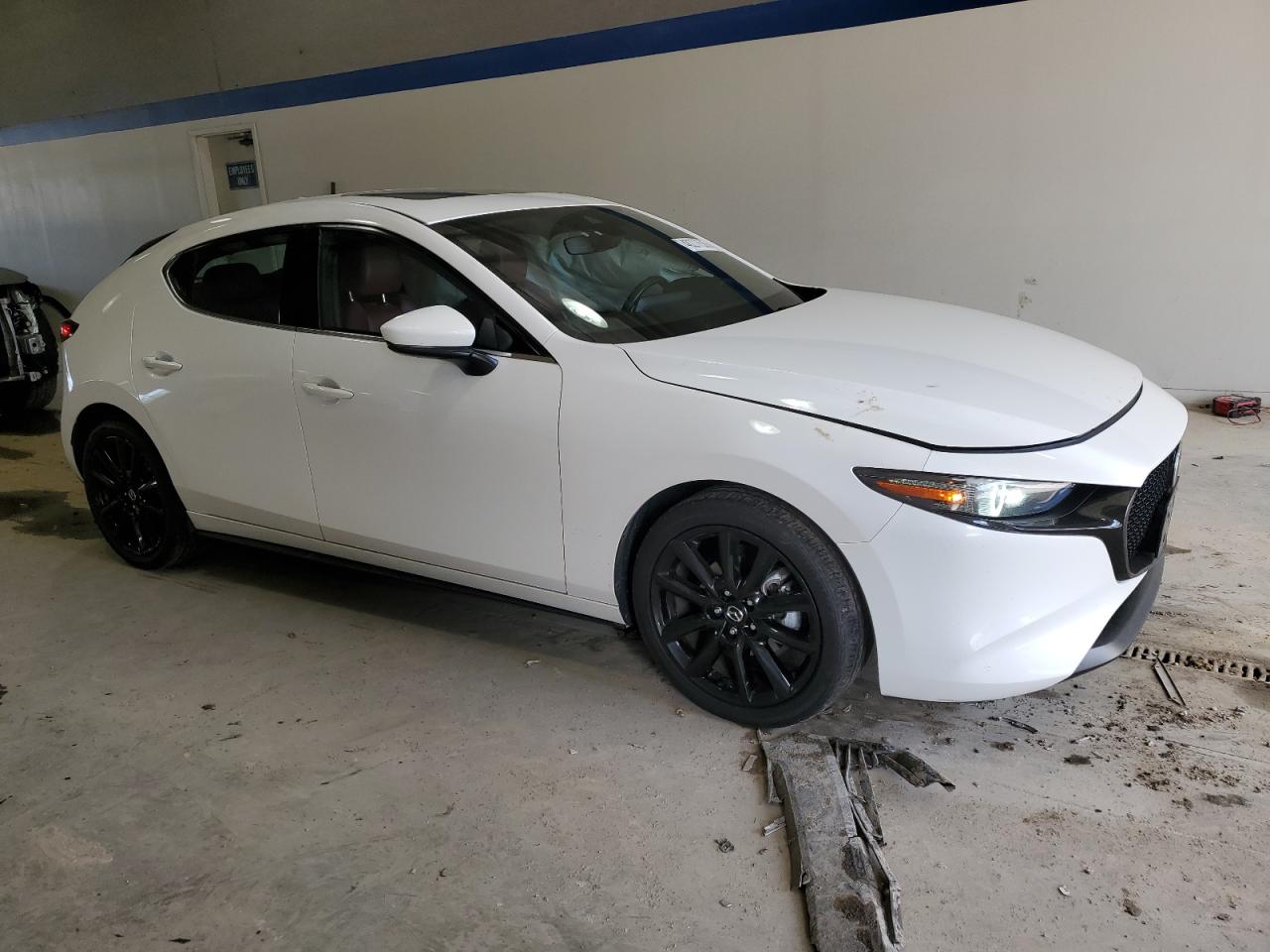 2021 Mazda 3 - Image 4
