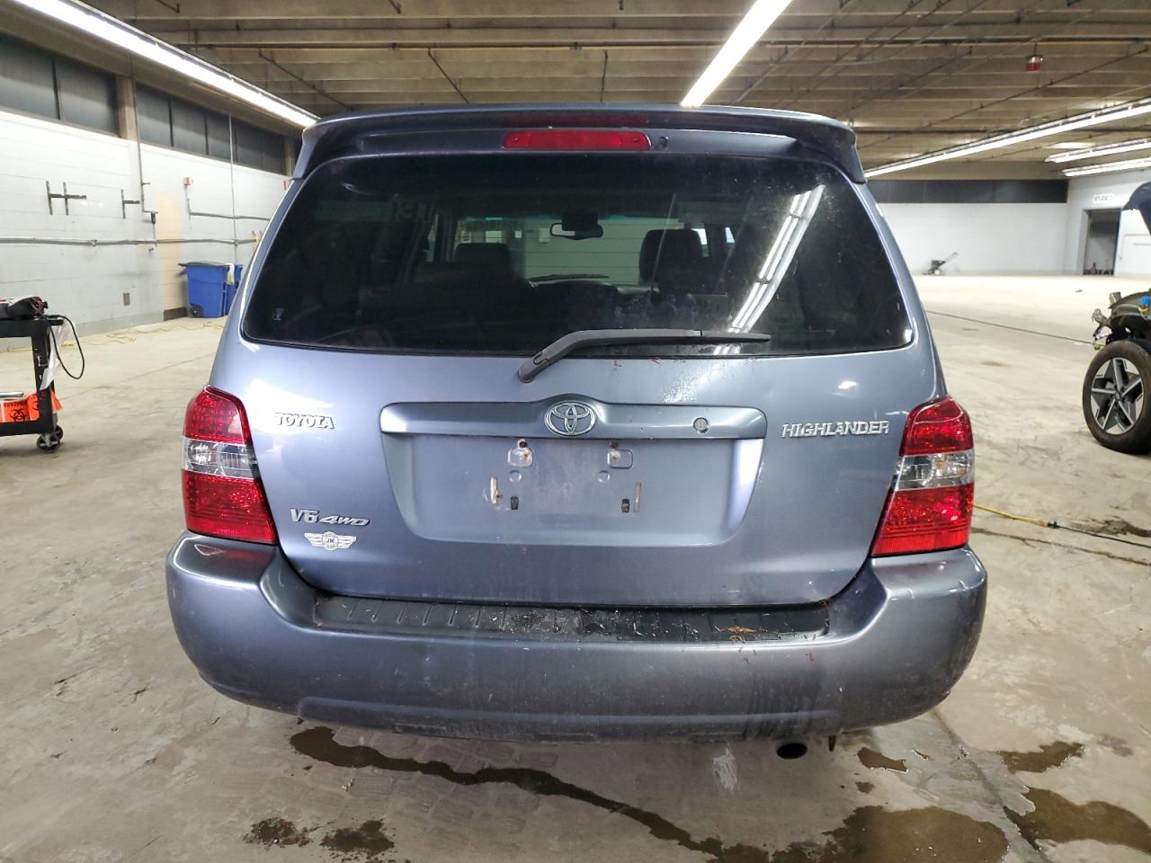 2005 Toyota Highlander - Image 6